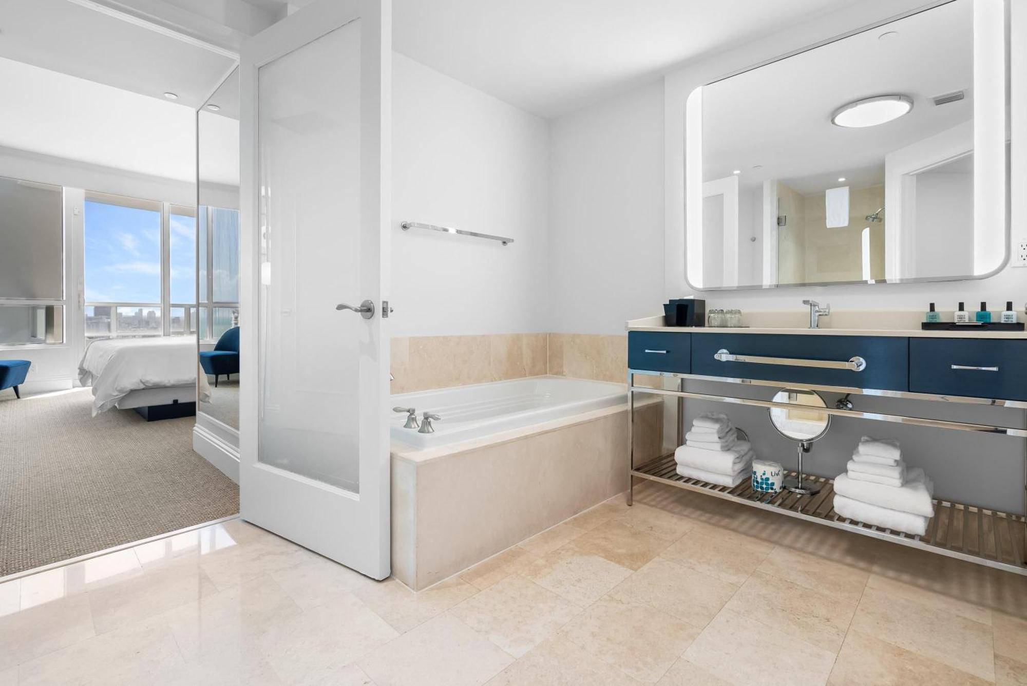 Fb Miami Beach Tresor Private Luxury Suites Pokój zdjęcie