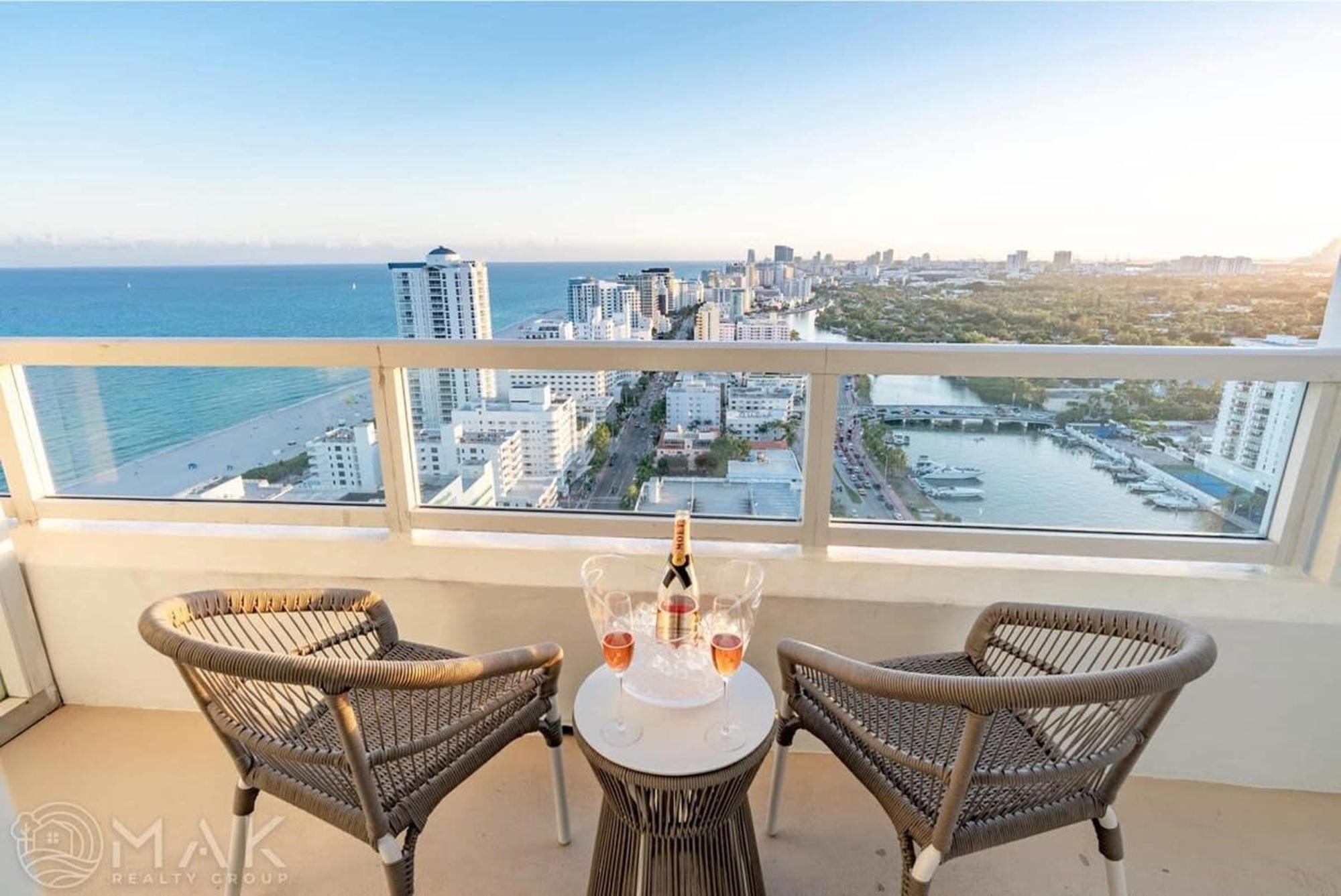 Fb Miami Beach Tresor Private Luxury Suites Pokój zdjęcie